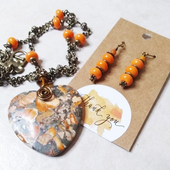 3300+ Items Sold on Poshmark with 5* Rating - Professional Wardrobe Enhancers - Picture 2 of 15